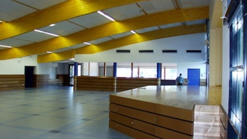 Salle fetes saint igny de vers interieur 1
